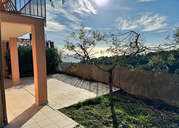 5 Min Hanbury Gardens, Amazing Sea View Ventimiglia
